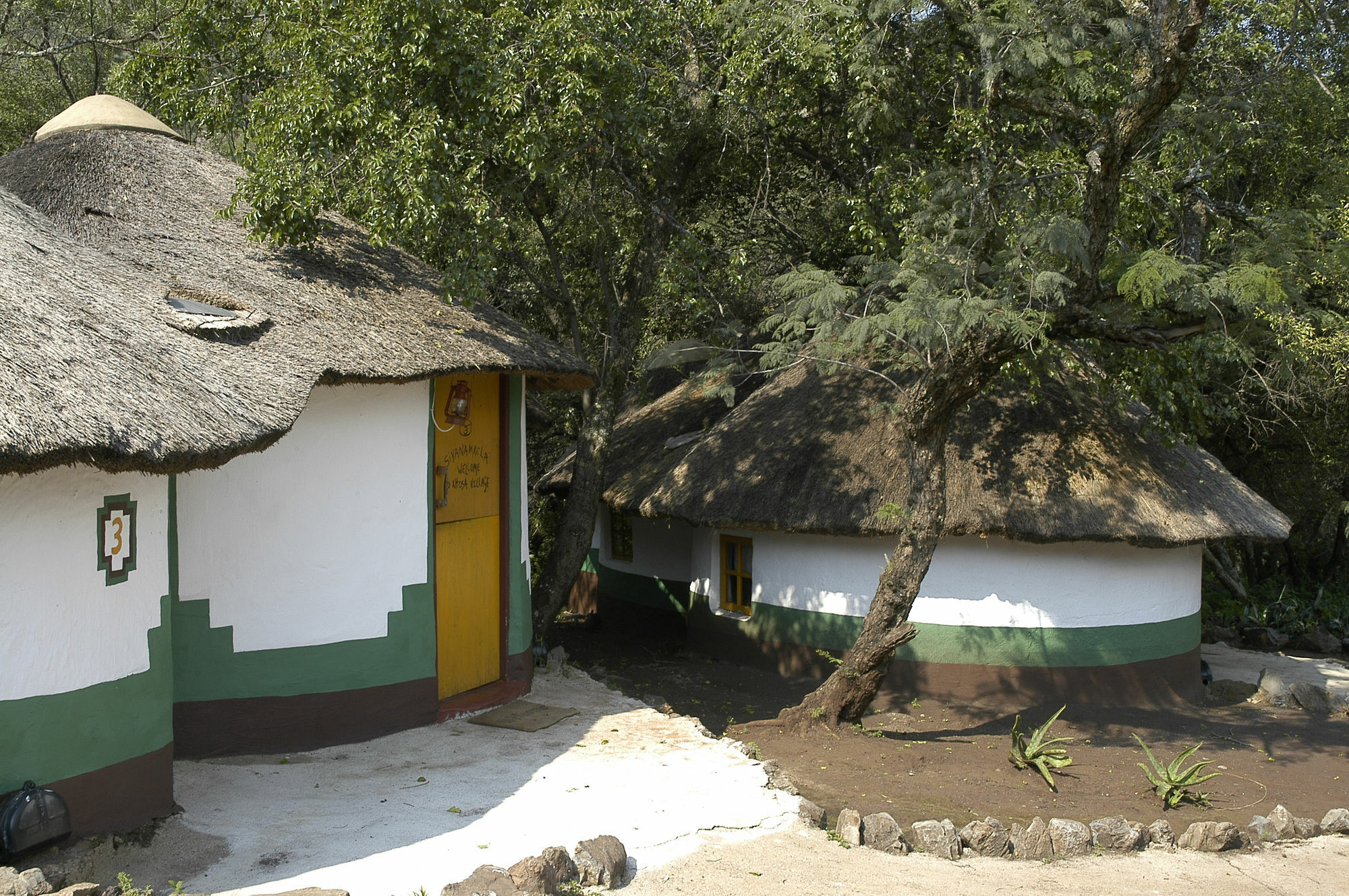 Aha Lesedi African Lodge & Cultural Village Broederstroom Exteriér fotografie