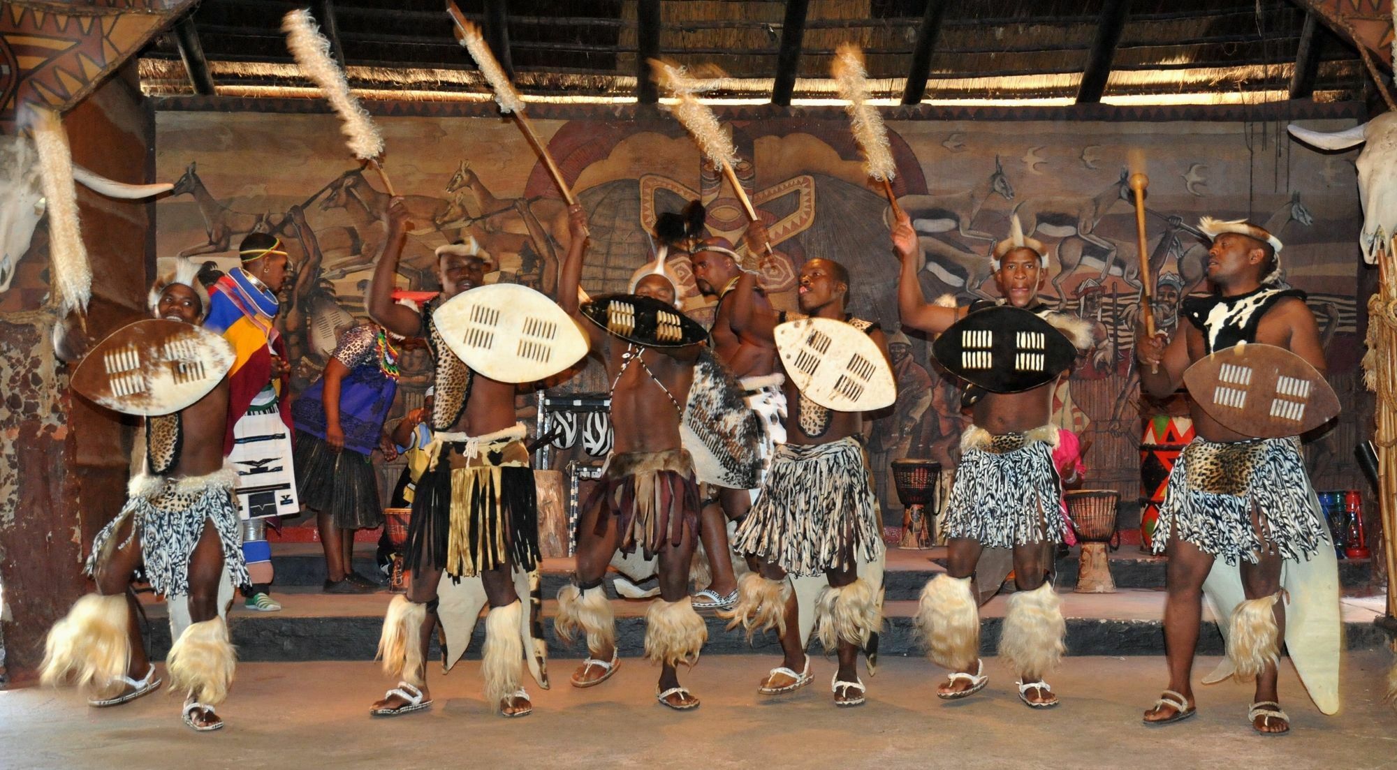 Aha Lesedi African Lodge & Cultural Village Broederstroom Exteriér fotografie