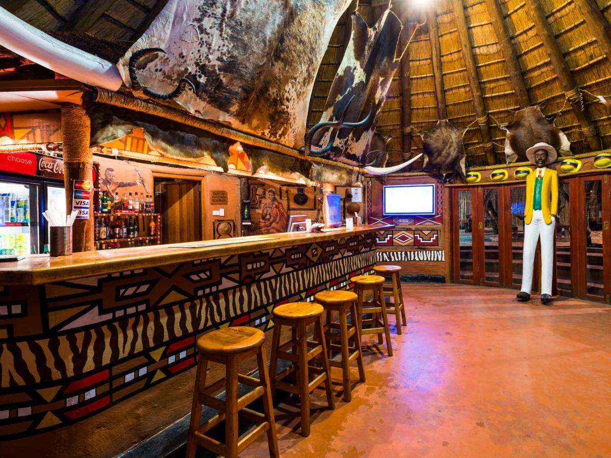 Aha Lesedi African Lodge & Cultural Village Broederstroom Exteriér fotografie